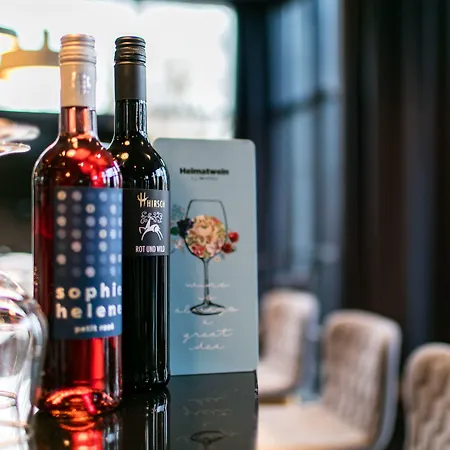 Nh Отель Грац