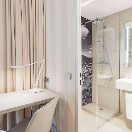 Nh מלון גראץ