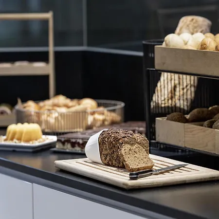 Готель Nh Грац