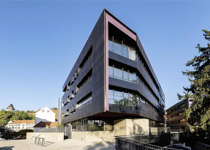 Ξενοδοχείο Nh 4*